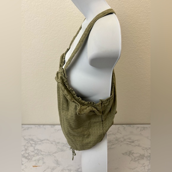 SO Sleeveless Blouse Juniors L Green Button Down Ruffle Top Waist Tie - Picture 2 of 5